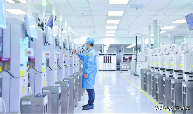 全球電子代工廠10強(qiáng)出爐 中國強(qiáng)勢(shì)崛起，展現(xiàn)技術(shù)制造實(shí)力